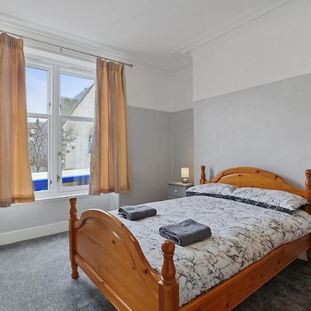 Lovely 3 Bedroom Apartment In Aberdeen Centre Exterior foto