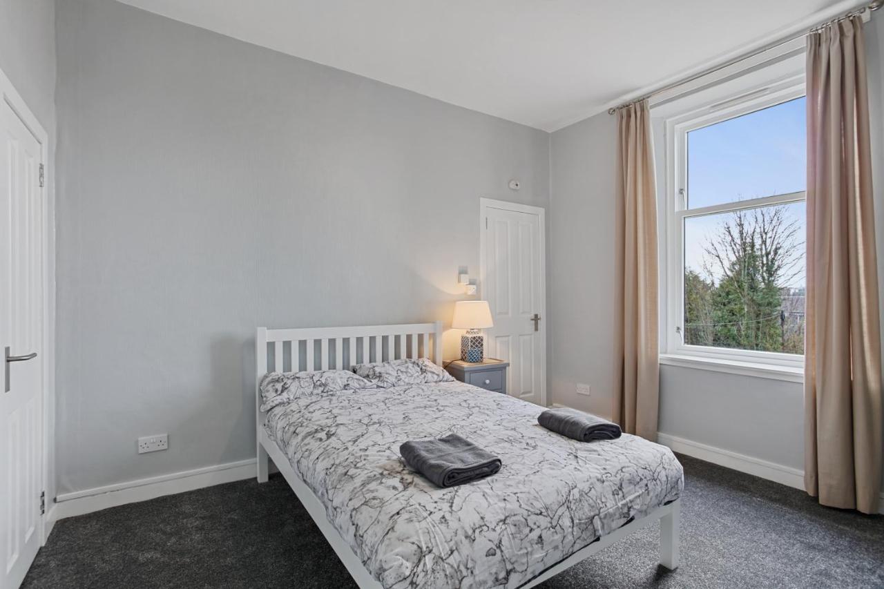 Lovely 3 Bedroom Apartment In Aberdeen Centre Exterior foto